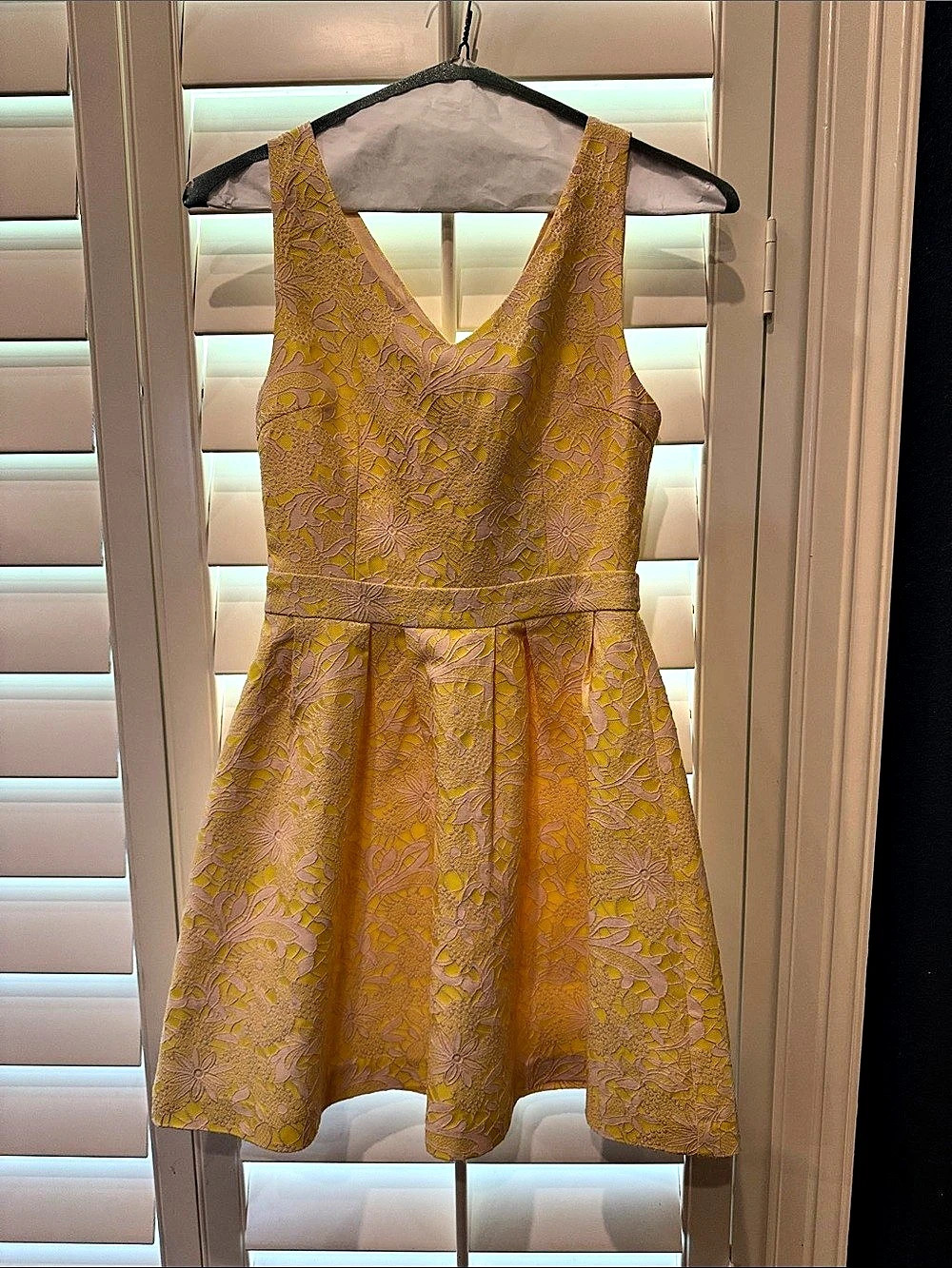 Vila Vinessy Dress Floral Mini Dress Yellow & cream Small NWT